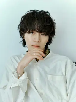 【スタイリング・シャンプー込】メンズカット［+¥550眉Cut］