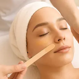 艶肌水光フェイシャルWax全顔(眉込み)お顔うぶ毛ケア🌿つるんと透明感UPフェイシャルケア パック付き♪