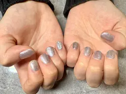 【Jrスタッフ】シンプル🤍マグネットネイル