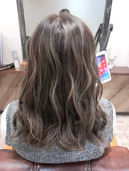 ✨1番人気✨カット & ハイライトカラー