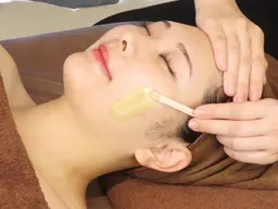 【minimo限定】全顔ワックス脱毛　¥7,900→初回 ¥4,000✨産毛をなくしてツルツル肌へ💖