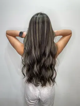 【枚数制限なし】ハイライト＋カラー(生ケラチントリートメント付)