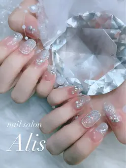 ハンドネイル💅 デザイン、パーツやり放題