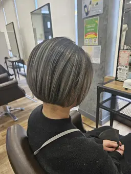 カット＋クオルシアカラー＋3STEPトリートメント