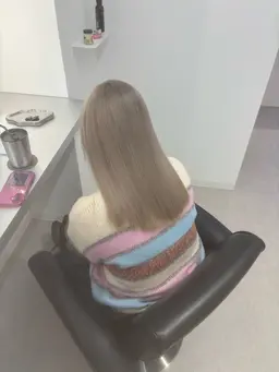 【3月限定 / ご新規様も大歓迎✨】ブリーチリタッチ+カラー+ケラチントリートメント💘