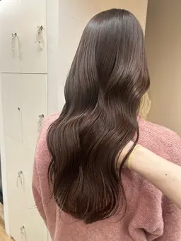 イルミナカラー+内部補修トリートメント🕊️