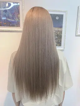 【ブリーチなし/インナーカラー】デザインカット+インナーカラー¥7600