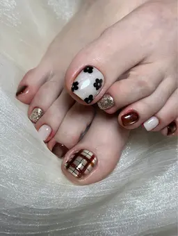 フット持ち込みデザイン(10本アートやり放題,パーツ、シール付け放題）