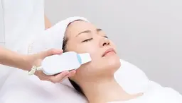 毛穴レス!毛穴洗浄肌質改善フェイシャル💆♀️ 毛穴・角質デープ洗浄ケア+美容液導入+リンパマッサージ+引き締めパック