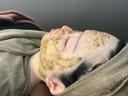 剥けないハーブピーリング【クリスティーナ☆ビオフィート】