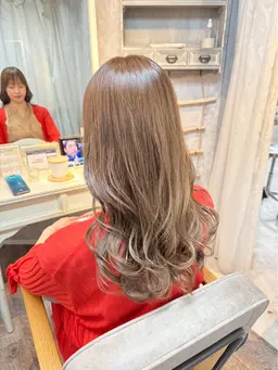 透明感抜群❣️ハイトーンブリーチオンカラー👧🏼