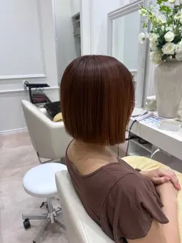 ボブカット(顎下以下)➕トリートメント🫧