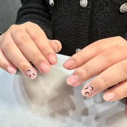 💗シンプルデザイン【オフあり可】／Jrネイリスト💗