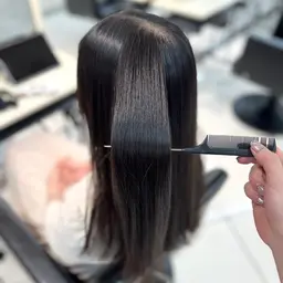 2/26限定‼️【ミディアム限定】🌷ストレートリタッチ🌷うる艶💖縮毛矯正‼️