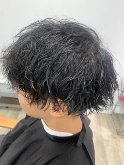 【メンズ限定】ツイスト・スパイラルパーマ+カット+艶トリートメント