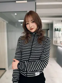 [イチオシmenu📜✨️]  ブリーチなしWカラー➕カット