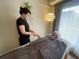 ハンドマッサージ30分 韓国で人気のモデリングパック付き