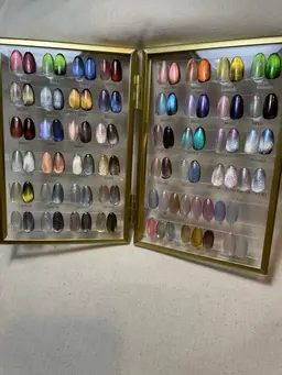 ご新規様限定！マグネットネイルワンカラー（ケア付き）