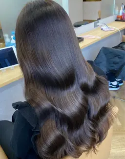 【💕ぷる艶巻き💕】㊙️✴️【カット＋アディクシーカラー＋🎉超音波3step oggiotto tr🎉】✴️㊙️