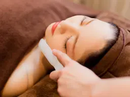 【一番人気👑】うるツヤお顔脱毛体験