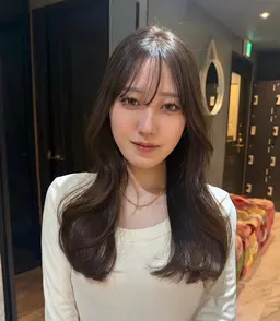 似合わせカット＋ホリスティックカラー＋炭酸ヘッドスパ(10分)🧖🏻‍♀️＋保湿TR✨