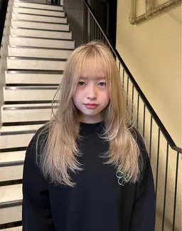 ⭐️学生様18時から限定メニュー⭐️似合わせカット➕1STEP トリートメント