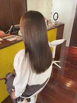 🕊カット縮毛矯正トリートメント🕊朝が楽になる☀️湿気に負けない髪質改善☔️酸性ストレート⭐️ 【初回​〜​3回目まで】