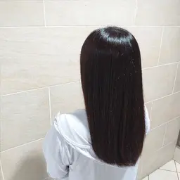 ヘアカラー & トリートメント