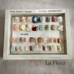 フット🦶親指アートデザイン(オフあり)