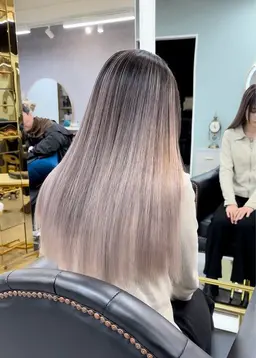 バレイヤージュカラー