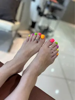 🩷フットネイルワンカラー(オフ込み)