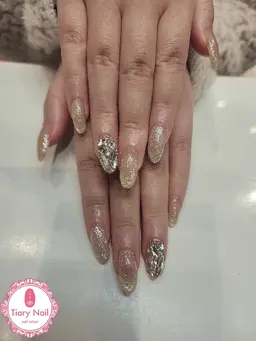 【2月限定価格♡￥9,500→￥8,500！！】ワンホンキラキラデザイン♡