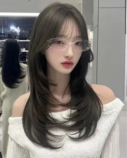 韓国ハッシュカット+透明感カラー🫧