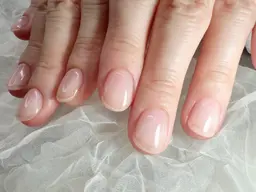 オフあり【全職種◎】ちび爪、割れ爪、欠け爪◎プロの本気ケア+育てる透明ジェル