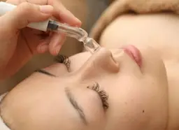 毛穴スッキリ！汚れ分解エステ