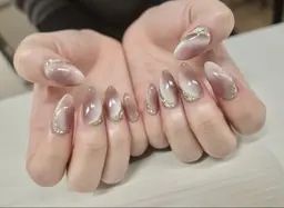 【12月限定✨冬トレンド】うる艶マグネット × ジュエリーアクセント｜大人上品ネイル💅