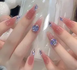 （チップ長さだし）🎀ワンカラーorマグネット宝石ネイル💎大きいパーツ5個と ストーン30個まで