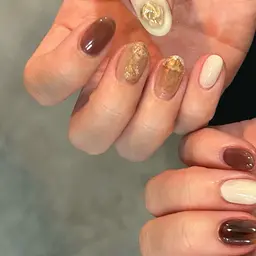 本日限定💕【大人かわいい✨おまかせ5本アート🍯✨】hand（オフ+1100円・自爪育成ケア付)