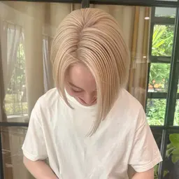 4月限定クーポン!Wカラー【ケアブリーチ込み】