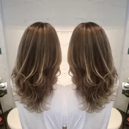 ✨髪の癖にお悩みの全お客様に向けて✨縮毛矯正＆デジタルパーマ＆カット＆トリートメント🌈✨