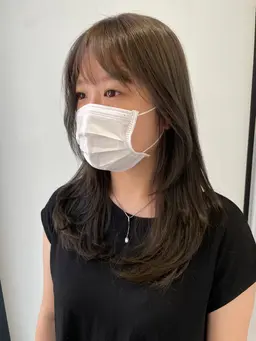 🕊️平日限定🕊️前髪カット×透明感イルミナカラー×艶トリートメント🫧