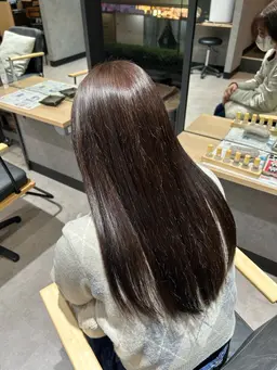 当店人気カラー！イルミナカラー🌈＋うるつやフローディアトリートメント🫧＋アロマ付きヘッドスパ