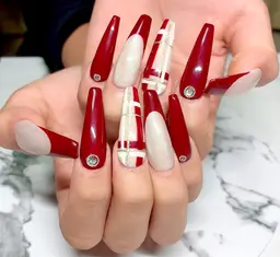 【オフなし】長さ出し10本!ジェルネイル持ち込みアートコース ※チップorスカルプでの長さ出し