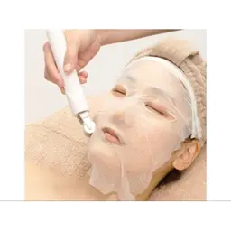 《毛穴洗浄＋イオン導入＋引き締めパック》毛穴汚れや角質をケアした後に選べる美容アンプル導入◎ニキビ/角栓/黒ずみに◎