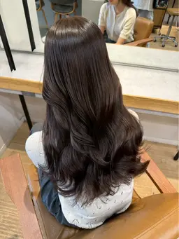 🩵カット＋艶感イルミナカラー🩵　木、土曜日以外ですとご案内できます！！