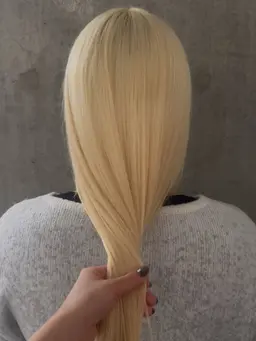 リタッチ +カラー (ケアブリーチ使用)