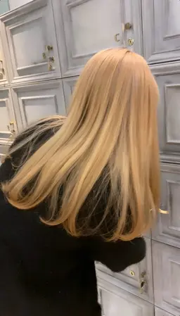 【💓💓根元2cmのリタッチブリーチ💓💓】カット➕ブリーチリタッチ➕オンカラー➕２stepトリートメント🐕