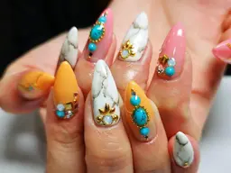 画像持ち込み可！！オフなしハンドネイル付け放題(甘皮処理込み)