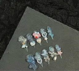 チップ長さだし10本ワンカラー+ゴテゴテパーツつけ放題 ¥15000