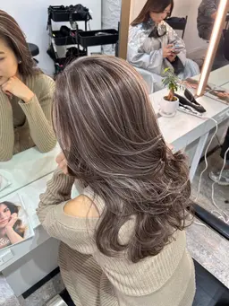 スペシャルハイライトカラー+コーティングトリートメント